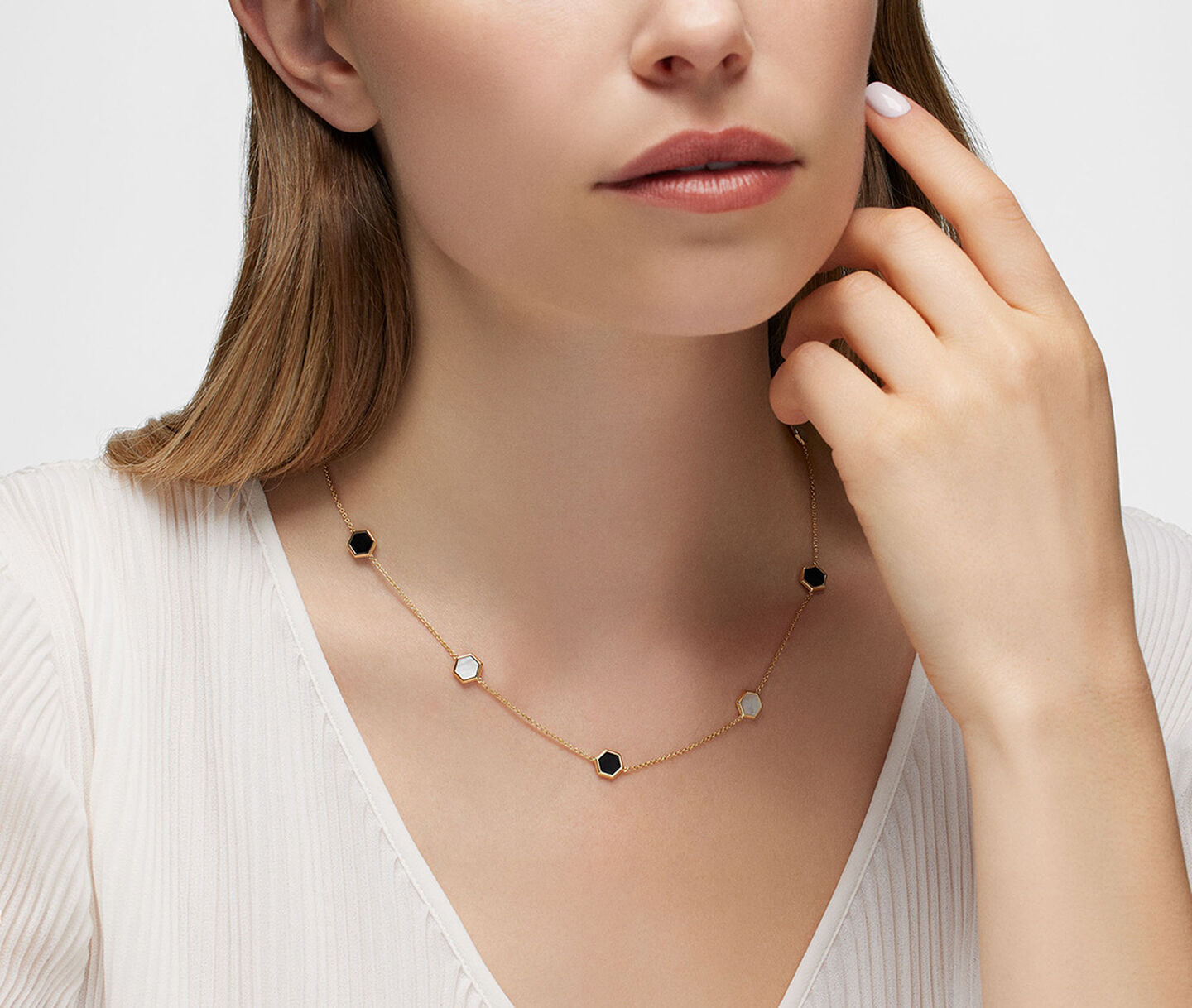Layer-Ready Necklaces with Modern Elegance